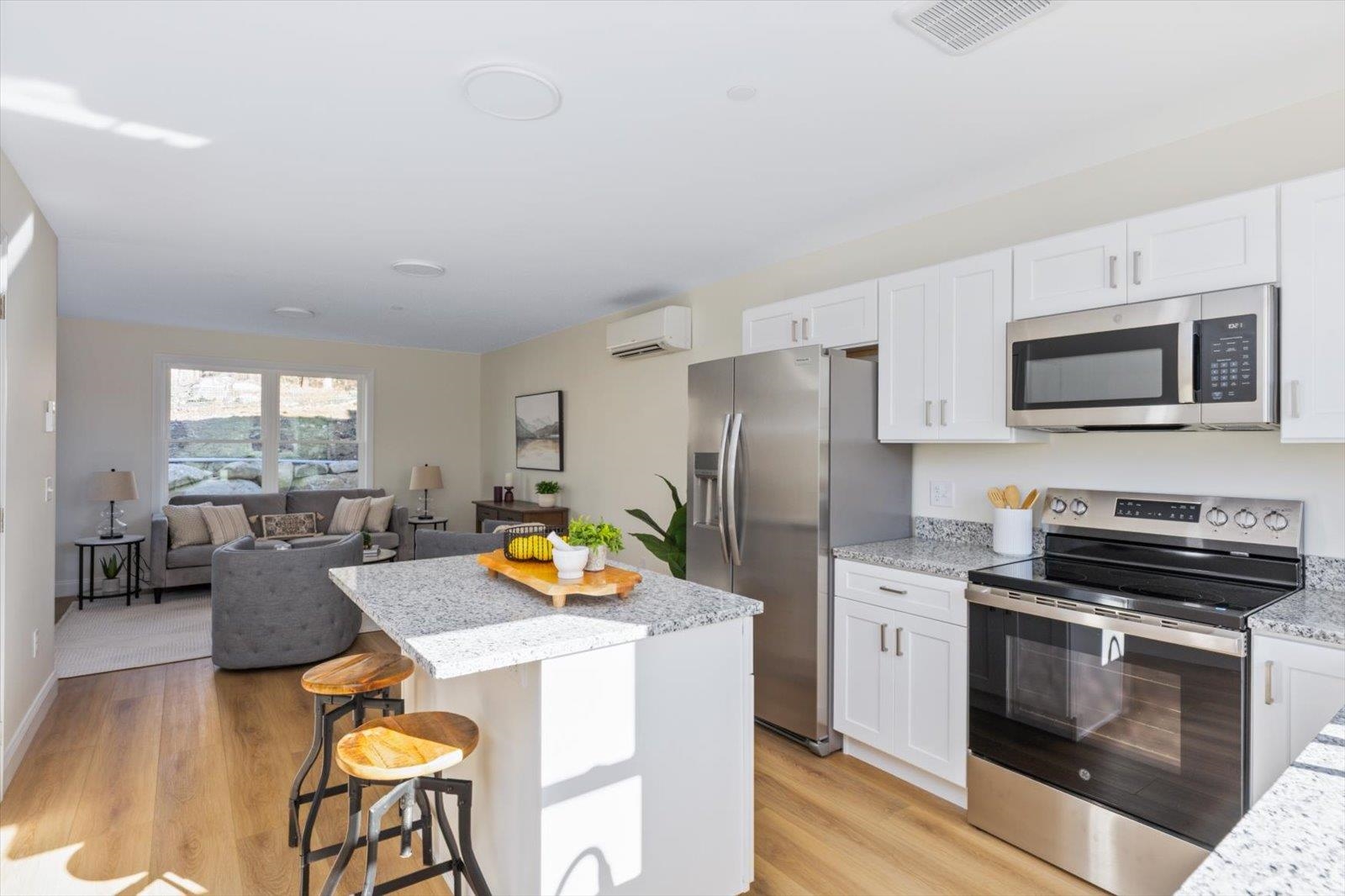 4 Lucy Lane Peterborough, NH 03458 - Photo 9 of 48