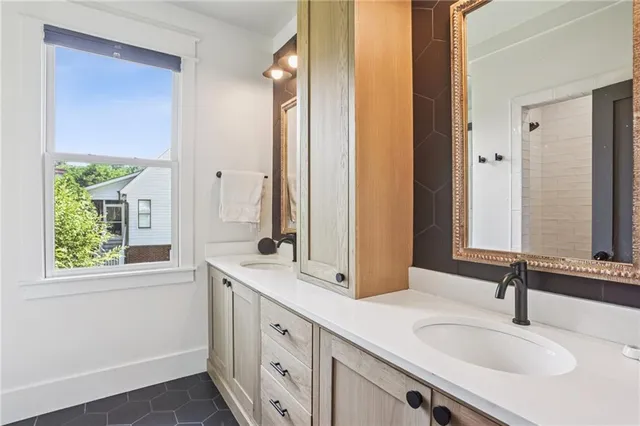 $575,000 | 356 Campbell Hill Street Northwest, Marietta, GA 30060