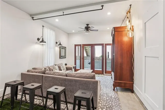 $575,000 | 356 Campbell Hill Street Northwest, Marietta, GA 30060