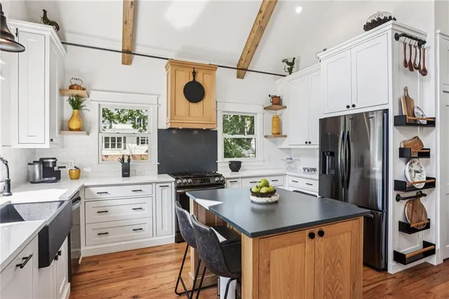 $575,000 | 356 Campbell Hill Street Northwest, Marietta, GA 30060