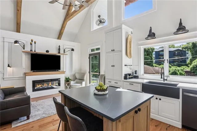 $575,000 | 356 Campbell Hill Street Northwest, Marietta, GA 30060