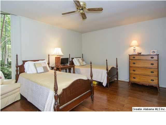 3668 Brookwood Road Birmingham, AL 35213 - Photo 27 of 32