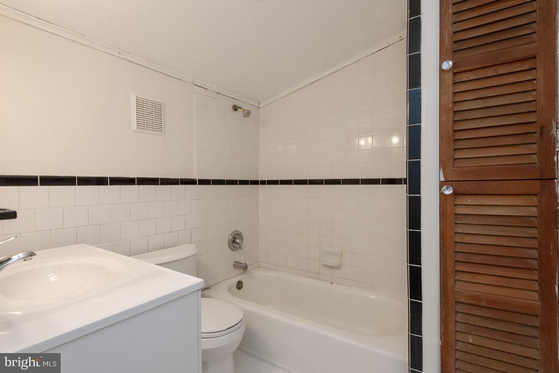 197 Mayo Road Edgewater, MD 21037 - Photo 18 of 33