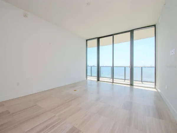 $14,000 | 3101 Bayshore Boulevard, Unit 1102, Tampa, FL 33629