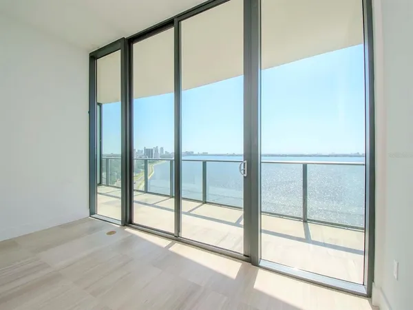 $14,000 | 3101 Bayshore Boulevard, Unit 1102, Tampa, FL 33629