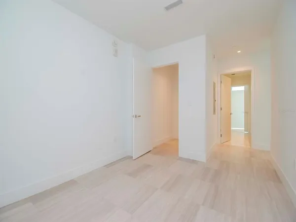 $14,000 | 3101 Bayshore Boulevard, Unit 1102, Tampa, FL 33629