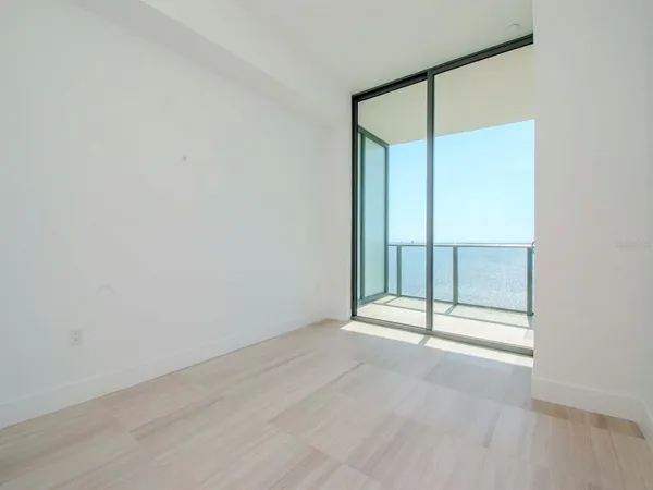 $14,000 | 3101 Bayshore Boulevard, Unit 1102, Tampa, FL 33629