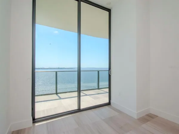 $14,000 | 3101 Bayshore Boulevard, Unit 1102, Tampa, FL 33629