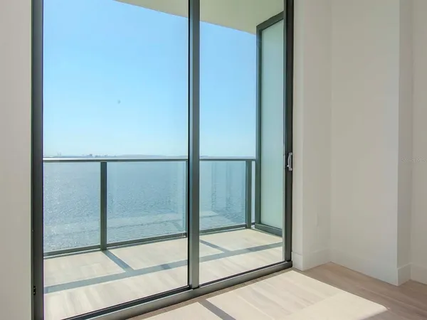 $14,000 | 3101 Bayshore Boulevard, Unit 1102, Tampa, FL 33629