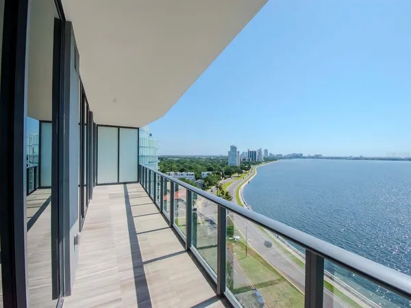 $14,000 | 3101 Bayshore Boulevard, Unit 1102, Tampa, FL 33629