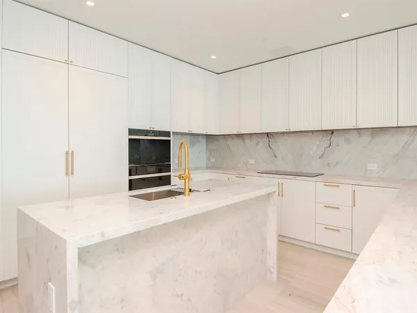 $14,000 | 3101 Bayshore Boulevard, Unit 1102, Tampa, FL 33629