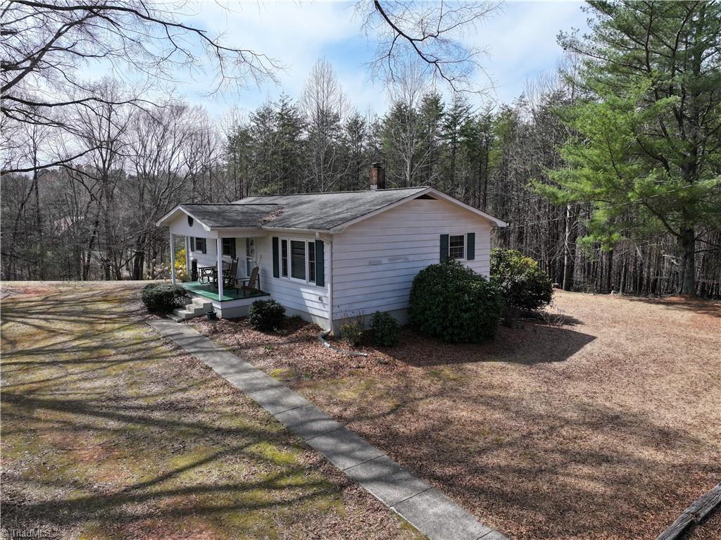 1305 Moores Spring Road Westfield, NC 27053 - Photo 4 of 23 Gallery Image 4