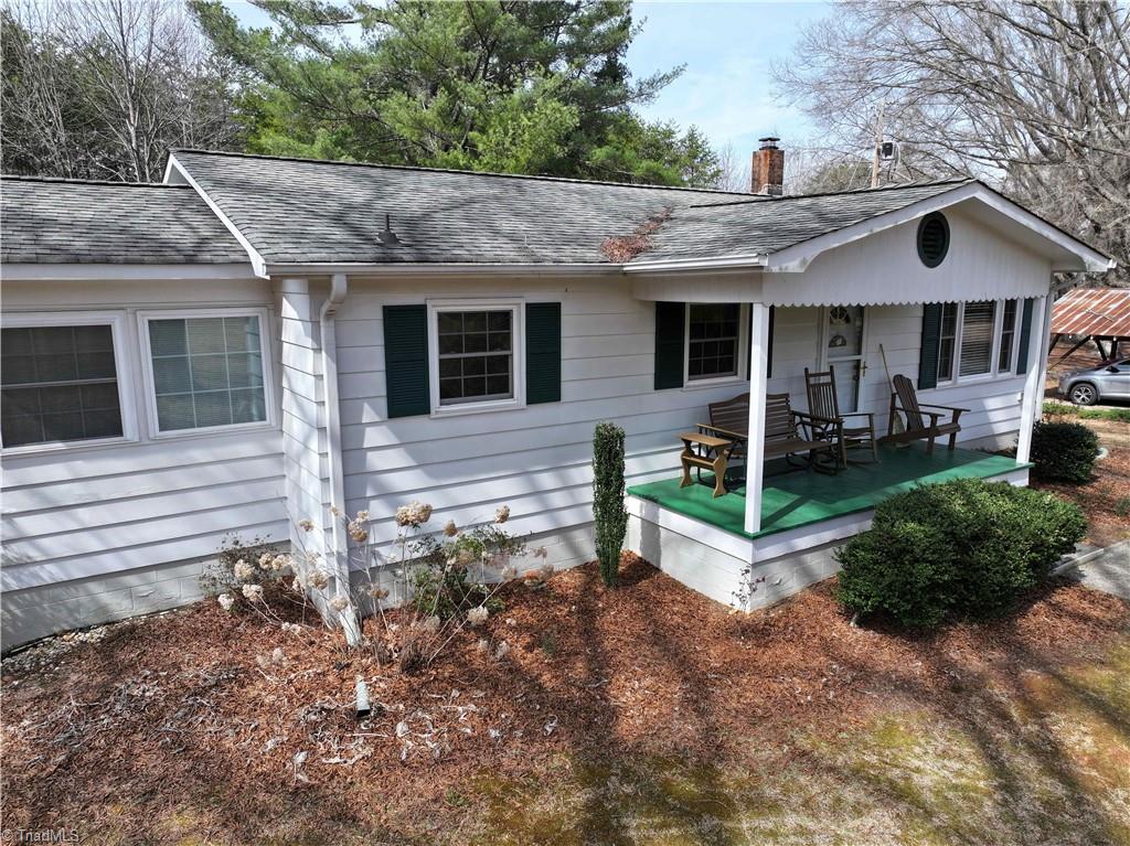 1305 Moores Spring Road Westfield, NC 27053 - Photo 5 of 23 Gallery Image 5