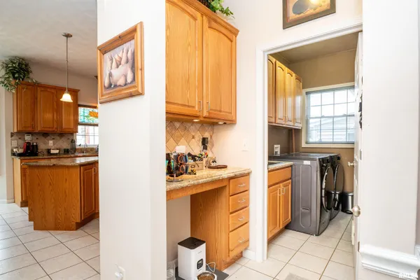$590,000 | 309 West Copperfield Drive, Dunlap, IL 61525