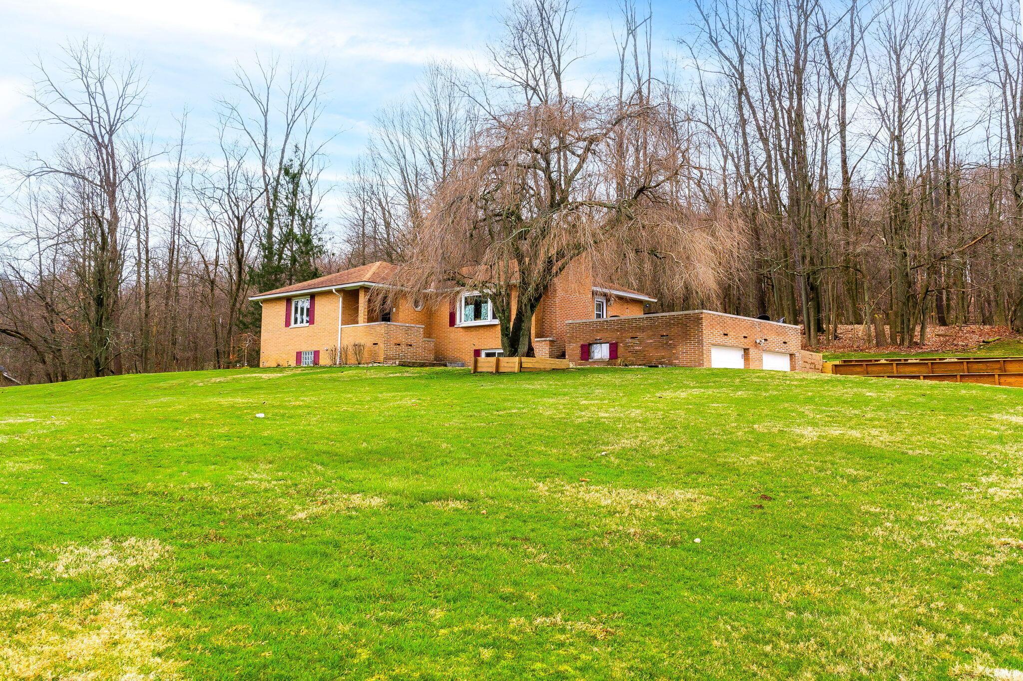 602 Day Road Mansfield, OH 44903 - Photo 3 of 66 602 Day Road (Exterior)-2