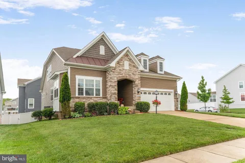 $575,000 | 5544 Old Colony Court, White Plains, MD 20695