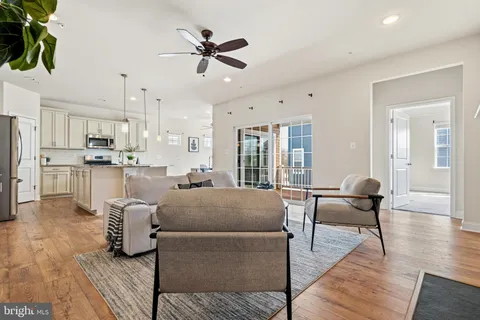 $575,000 | 5544 Old Colony Court, White Plains, MD 20695