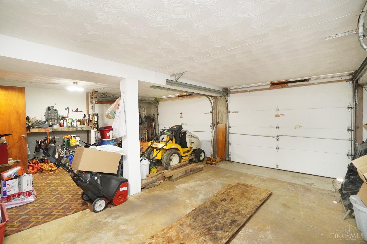 3100 Fiddlers Green Road Cincinnati, OH 45248 - Photo 30 of 43 Gallery Image 30