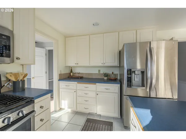$595,000 | 2580 Elysium Avenue, Eugene, OR 97401