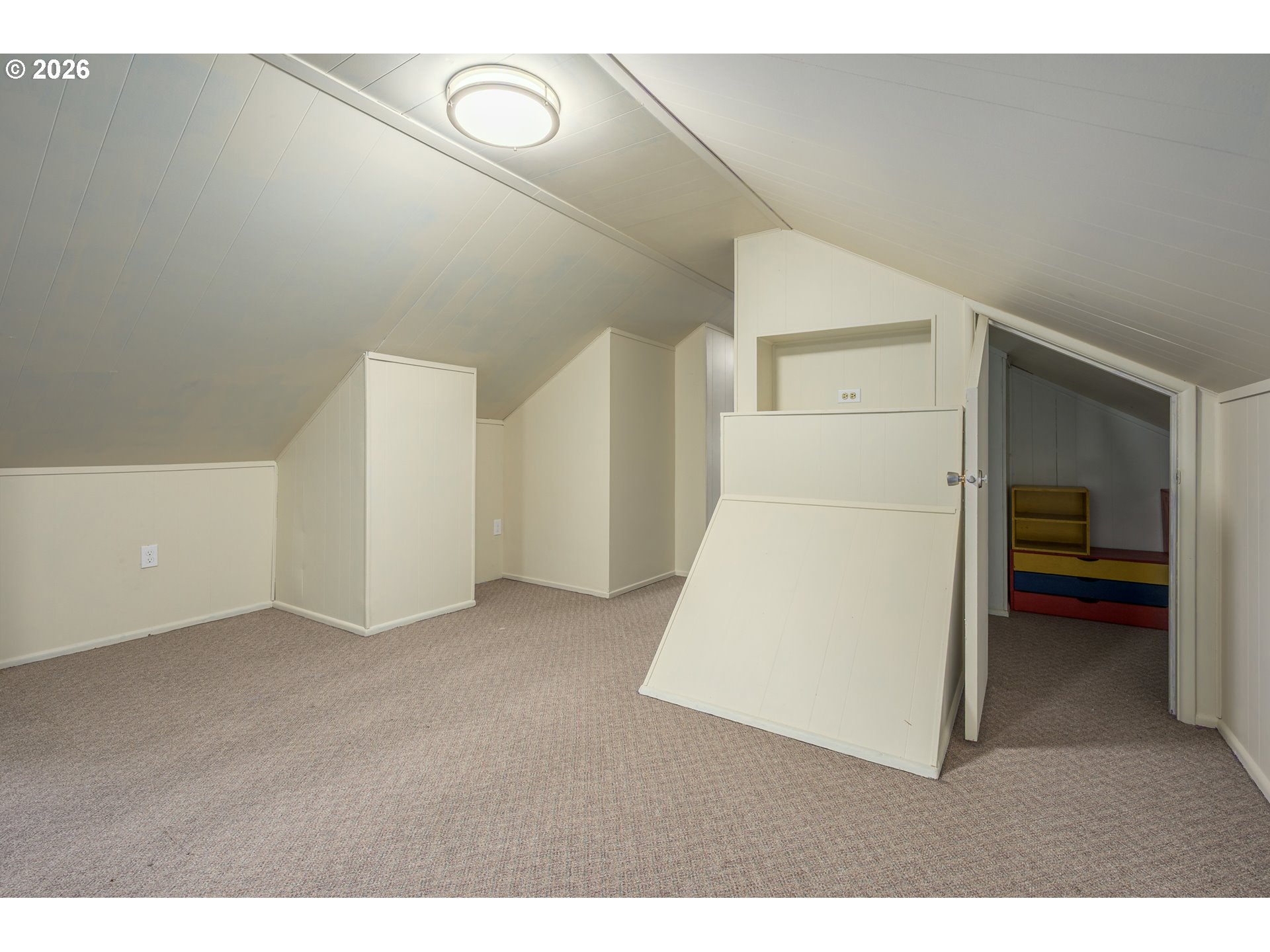 2580 Elysium Avenue Eugene, OR 97401 - Photo 34 of 42