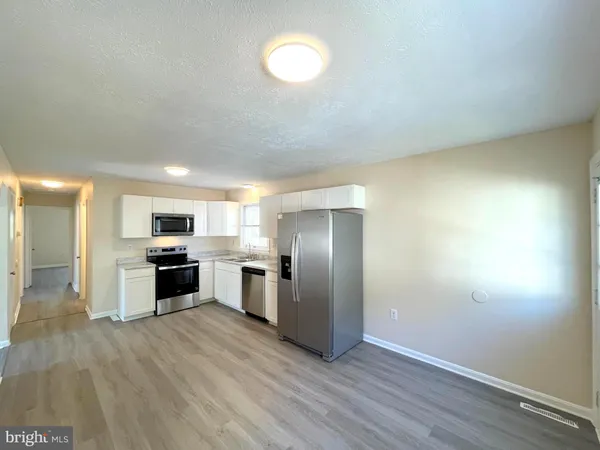 $2,495 | 45743 Dee Court, Great Mills, MD 20634