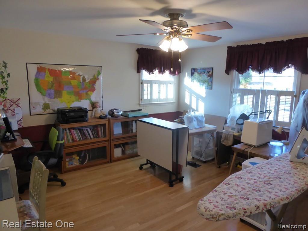 755 Baylor Road Rochester, MI 48309 - Photo 20 of 40 Baylor 024.jpg