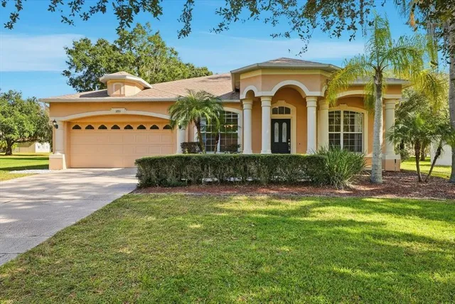 $2,695 | 3193 Waterbridge Lane, Kissimmee, FL 34744
