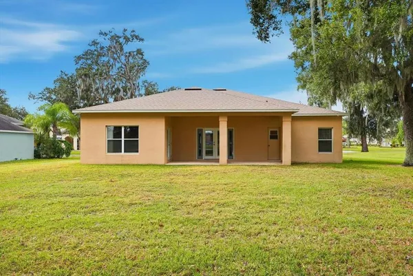 $2,245 | 3193 Waterbridge Lane, Kissimmee, FL 34744