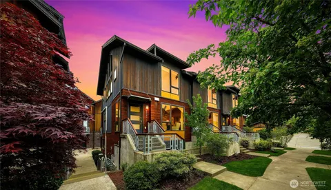 $1,075,000 | 6546 32nd Avenue Northeast, Unit A, Seattle, WA 98115