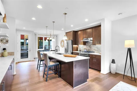 $1,075,000 | 6546 32nd Avenue Northeast, Unit A, Seattle, WA 98115