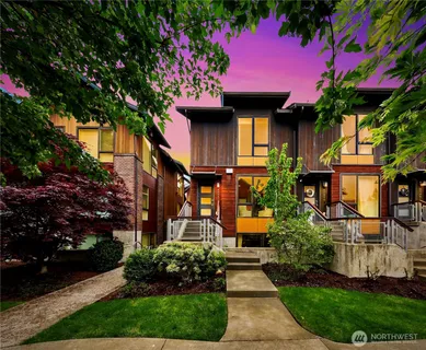 $1,075,000 | 6546 32nd Avenue Northeast, Unit A, Seattle, WA 98115