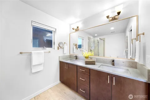 $1,075,000 | 6546 32nd Avenue Northeast, Unit A, Seattle, WA 98115