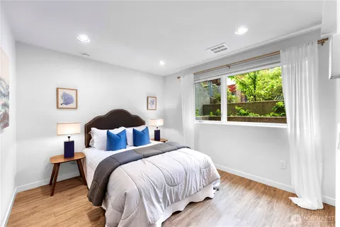 $1,075,000 | 6546 32nd Avenue Northeast, Unit A, Seattle, WA 98115