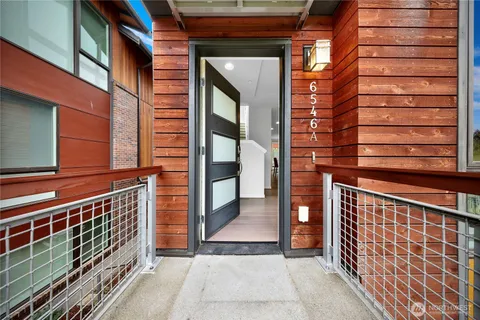 $1,075,000 | 6546 32nd Avenue Northeast, Unit A, Seattle, WA 98115