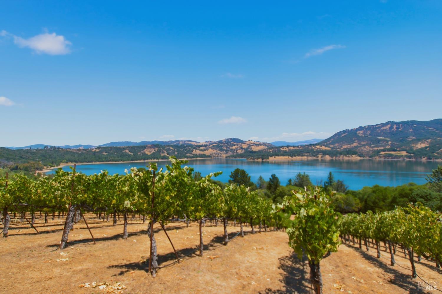5301 Lake Ridge Road Ukiah, CA 95482 - Photo 30 of 59