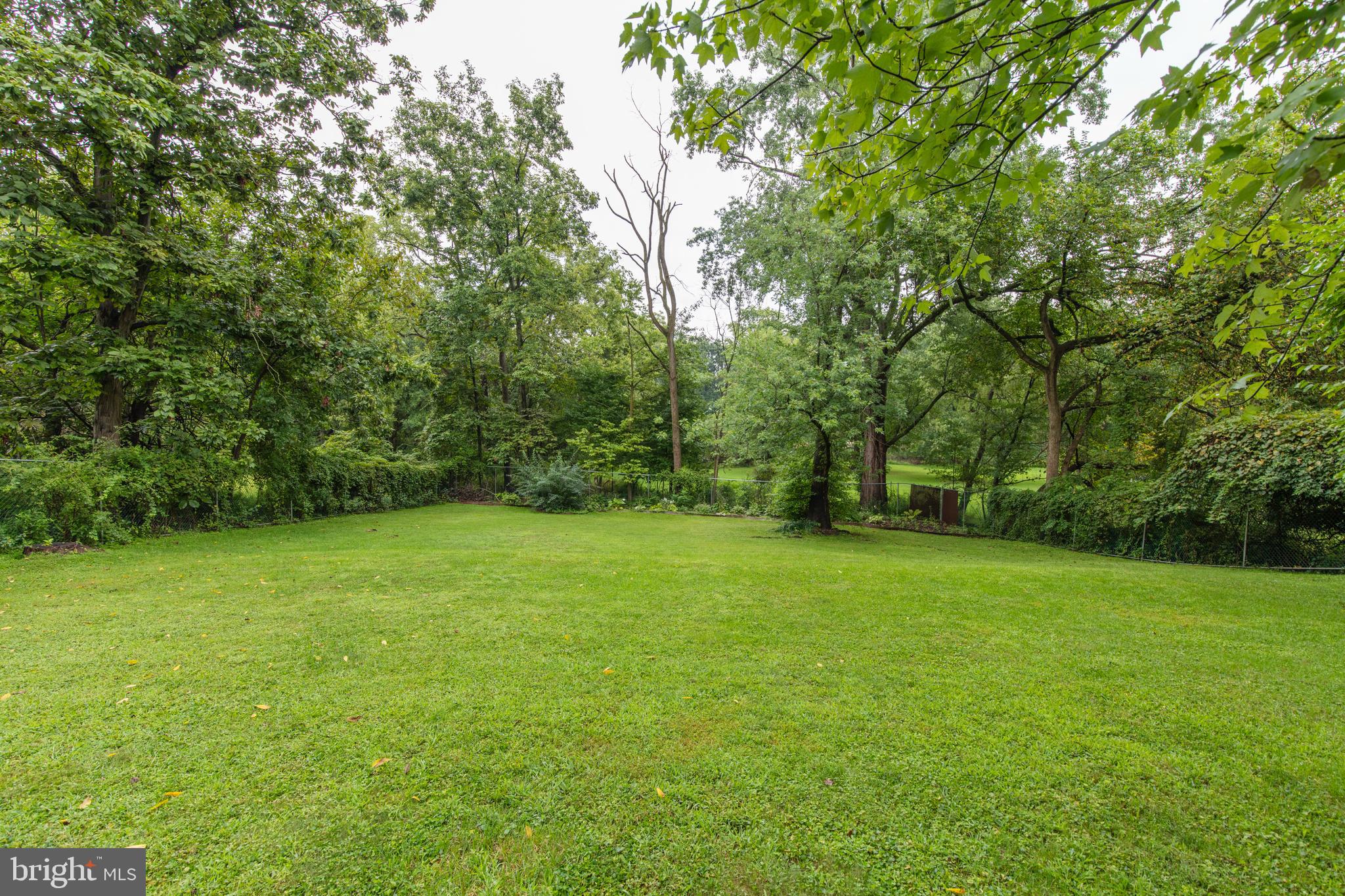 240 South Trooper Road Norristown, PA 19403 - Photo 23 of 25 Gallery Image 23