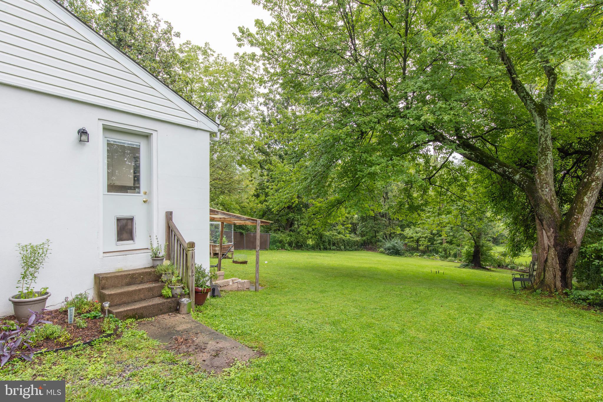240 South Trooper Road Norristown, PA 19403 - Photo 24 of 25 Gallery Image 24