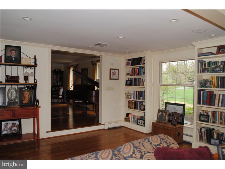 108 Cathcart Road Ambler, PA 19002 - Photo 10 of 25 Family Room