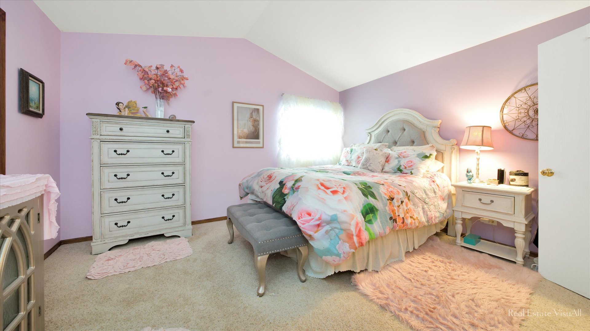510 Timber Drive Harvard, IL 60033 - Photo 9 of 18 a bedroom with a bed and a dresser