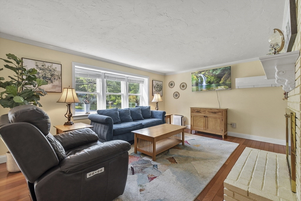 1000 Concord Road Marlborough, MA 01752 - Photo 3 of 38 Gallery Image 3