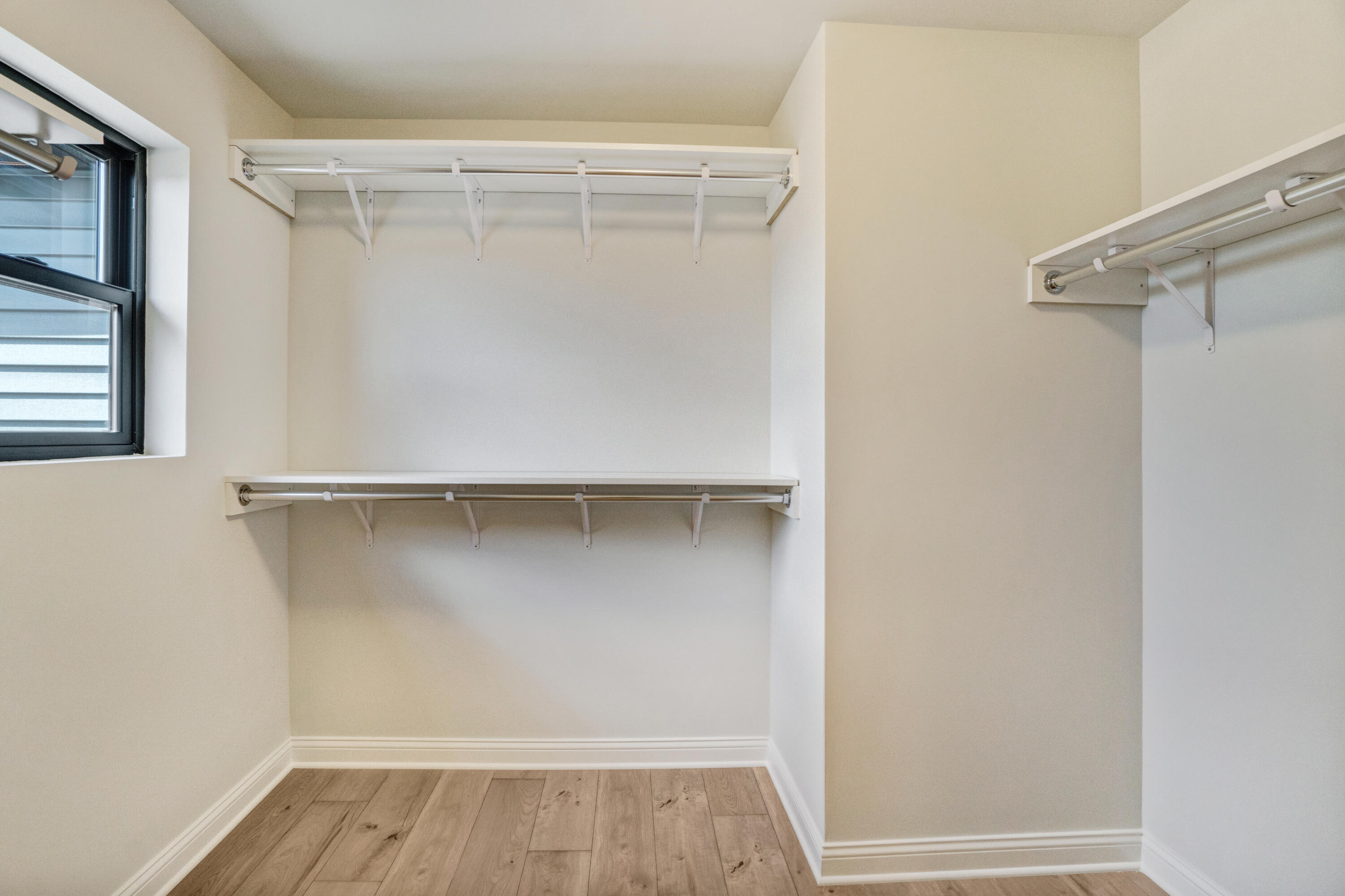 1660 Forest Ridge Drive Valparaiso, IN 46385 - Photo 21 of 22 3000x2000