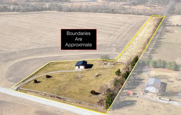 $160,000 | 4365 North Oakley Road, Argenta, IL 62501