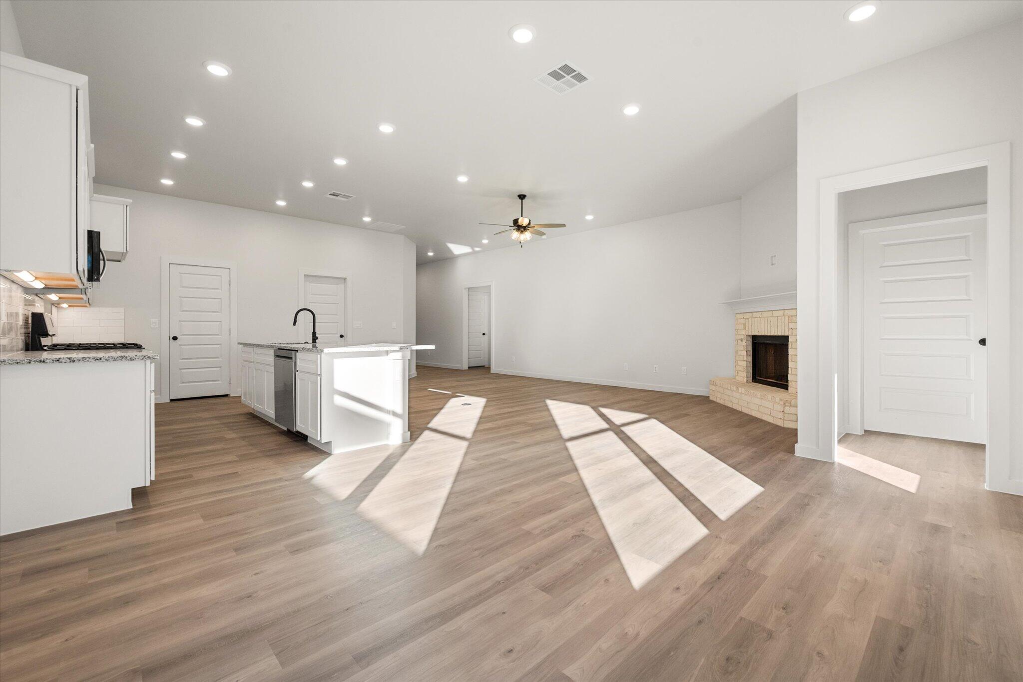 7001 56th Street Lubbock, TX 79407 - Photo 12 of 25 11-7001 56th_7628