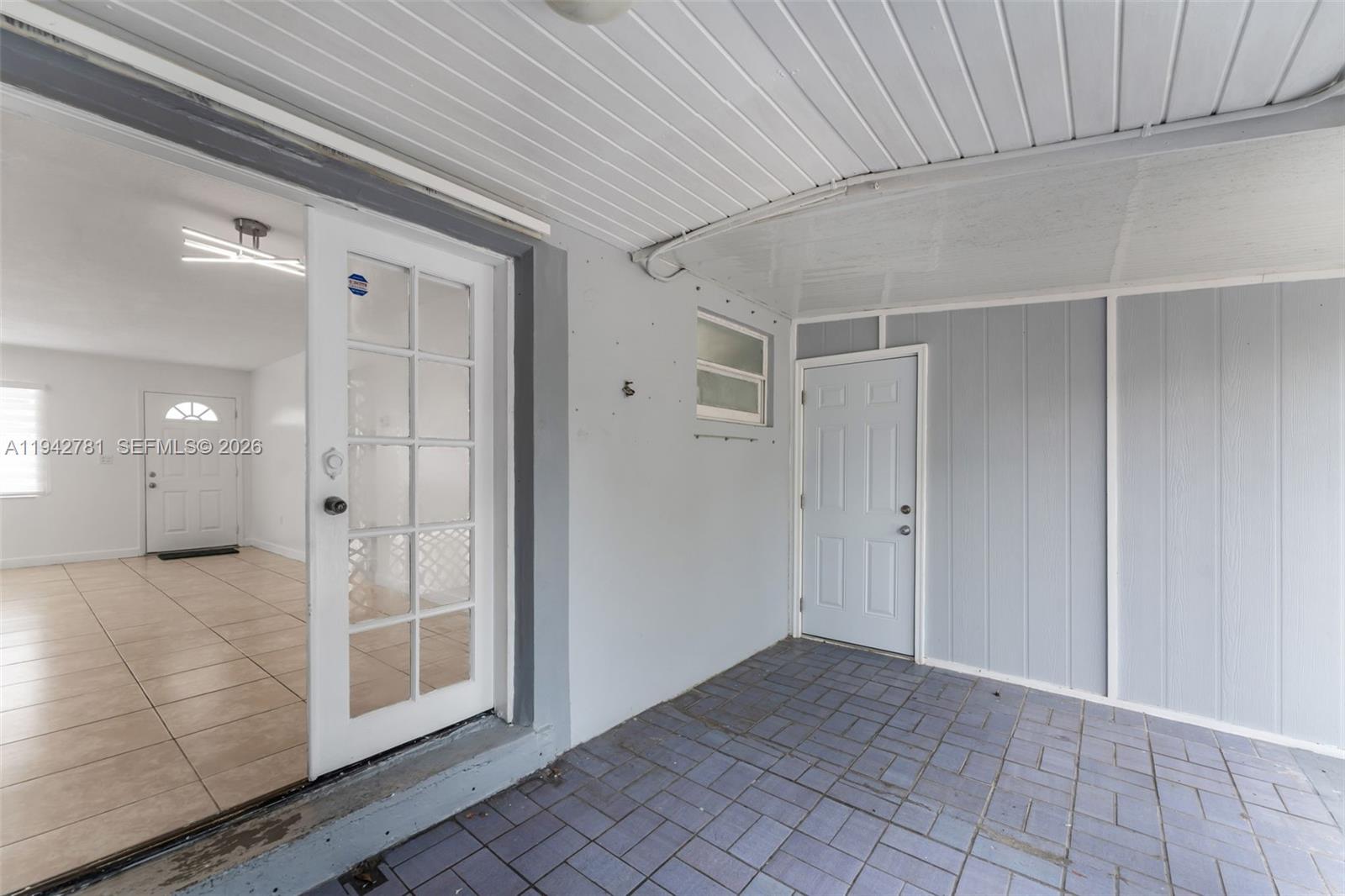 15805 Southwest 300th Terrace Homestead, FL 33033 - Photo 25 of 52 a view of a hallway