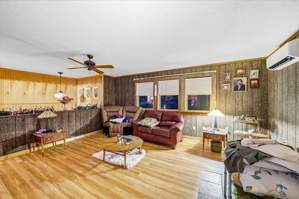 $479,000 | 387 Wilmouth Hill Road, Shrewsbury, VT 05738