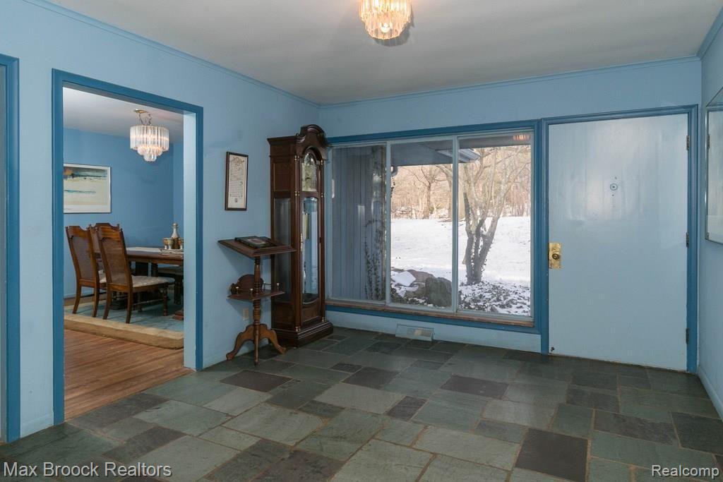 1141 Trowbridge Road Bloomfield Hills, MI 48304 - Photo 15 of 36 1141TrowbridgeRd-2.jpg
