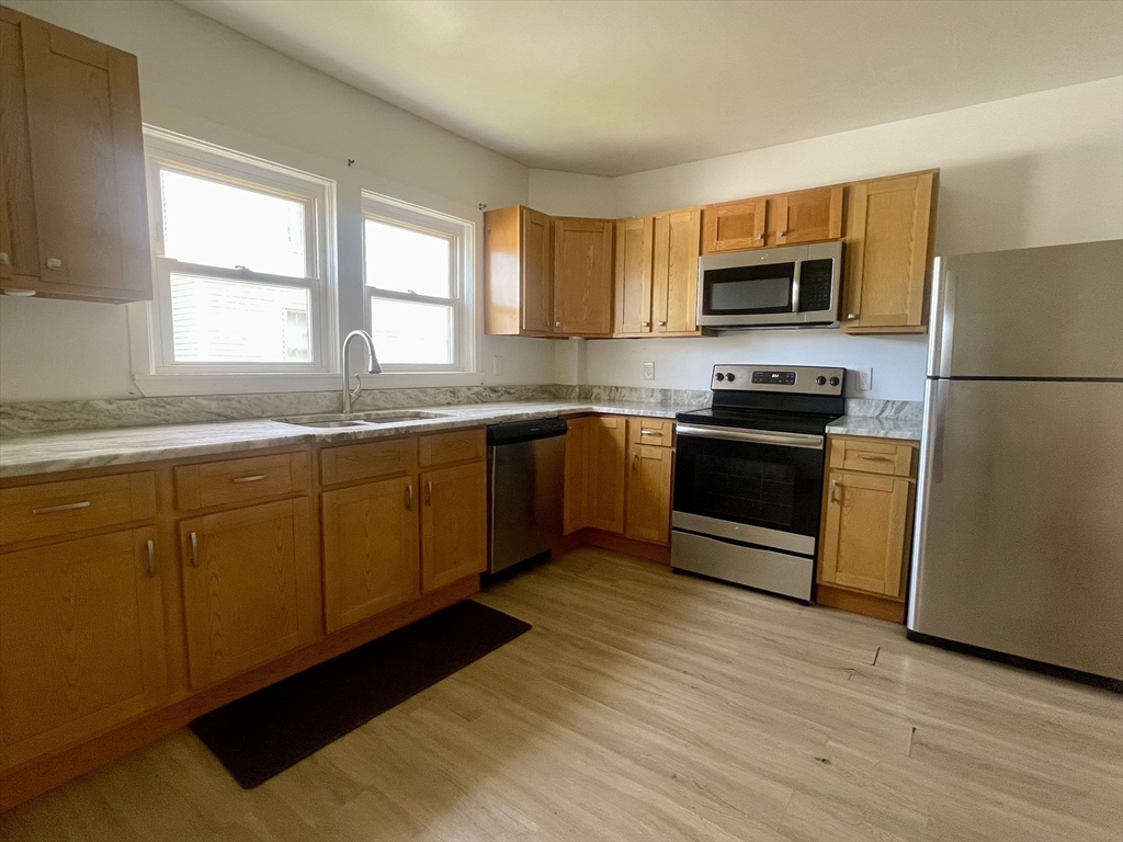 4 Mill Street, Unit 2 Dudley, MA 01571 - Photo 2 of 19