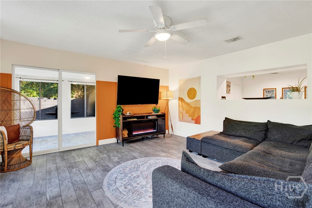 7311 Tropical Way Savannah, GA 31410 - Photo 19 of 44