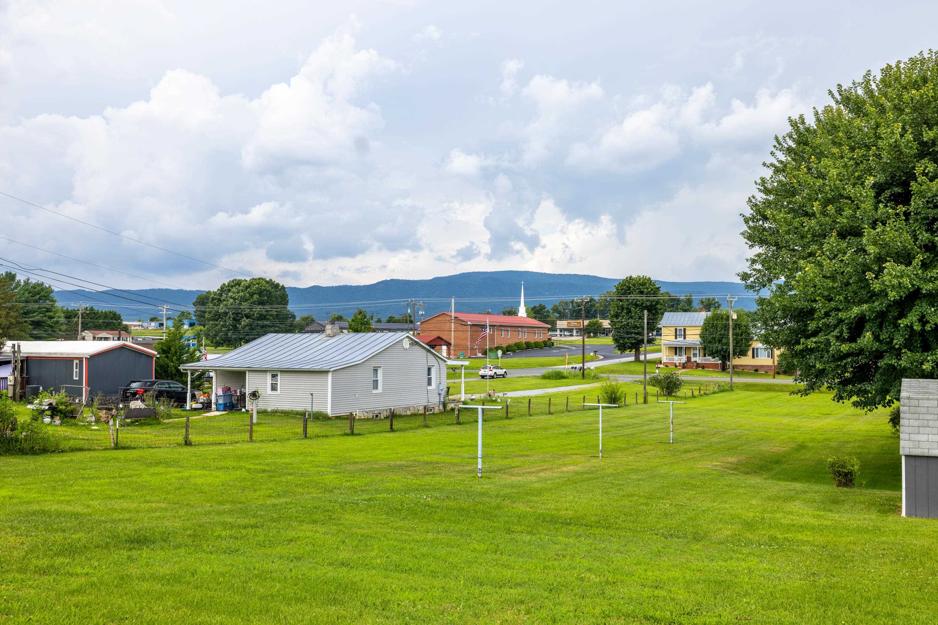 14386 Rockingham Pike Elkton, VA 22827 - Photo 40 of 50 Gallery Image 40