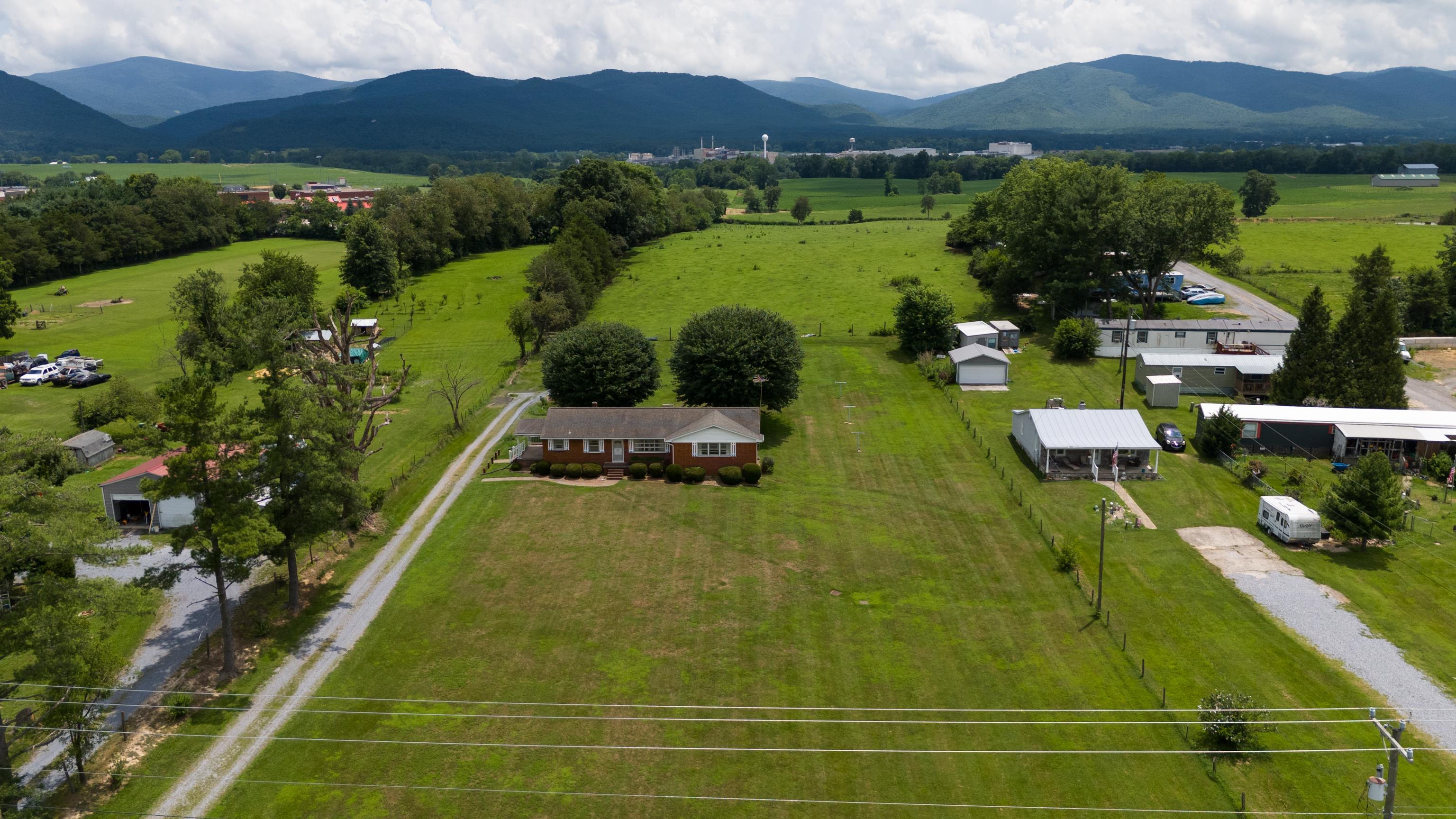 14386 Rockingham Pike Elkton, VA 22827 - Photo 43 of 50 Gallery Image 43